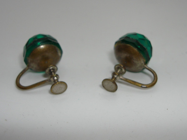 Vintage Art Deco Green Vauxhall Glass Screw Back Earrings - Estate Find