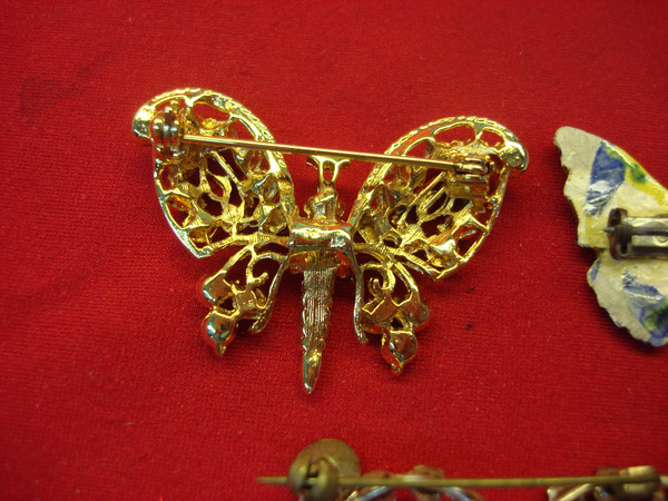 Vintage Butterfly Pin Collection (5 Pcs) - Unique & Collectible Enamel Pins