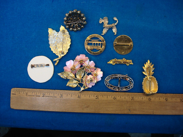 Vintage Estate Jewelry Lot: 10 Unique Costume Pins - Mix & Match Style