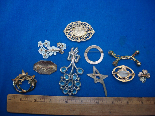 Unique 10-Piece Estate Pin Collection - Vintage & Usable Costume Pins