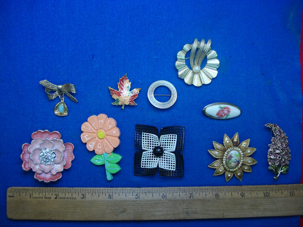 Vintage Costume Pin Collection - 10 Unique & Usable Pins - ESTATE FIND