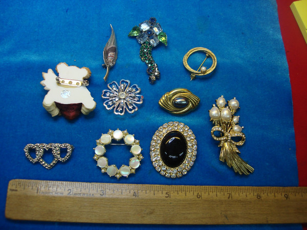 Vintage Estate Jewelry Lot of 10 Unique Costume Pins - Collectible & Usable