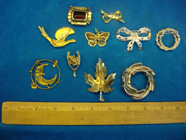 Vintage Costume Pins (10-Piece Lot) - Unique & Usable Estate Jewelry Find