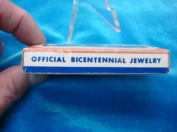Vintage 1976 US Bicentennial Liberty Bell Necklace - Official Philadelphia Souvenir