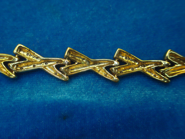 Pre-Owned Two Tone Diamond Accent Bracelet (7 1/2