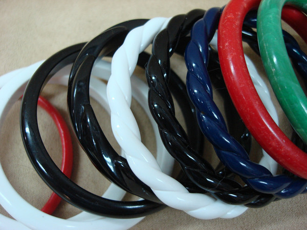 Vintage Lucite Bangle Bracelets Set (14 pcs) - Red, White, Black, Blue & Green