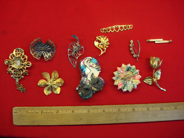 Vintage Estate Jewelry Lot: 10 Unique Costume Pins - All Different & Usable