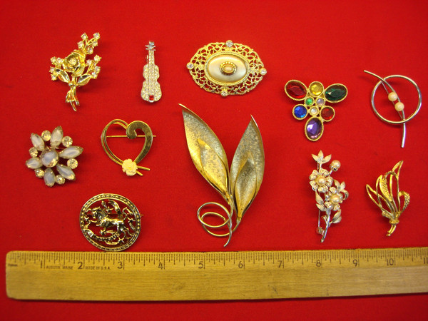 Vintage Costume Pin Collection (10pc Lot) - Unique & Usable Estate Jewelry