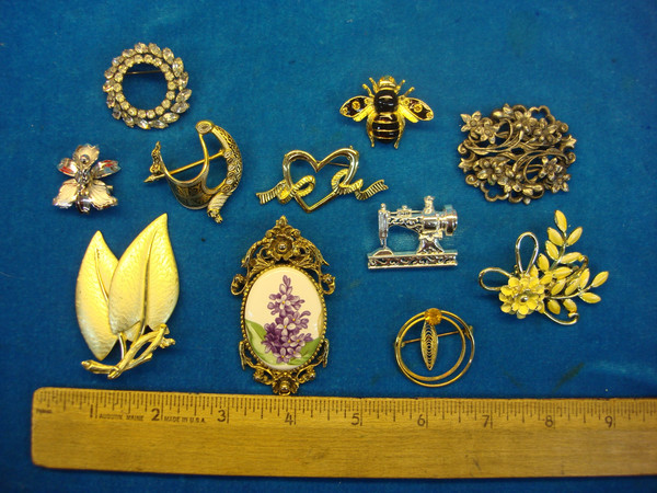 Vintage Estate Jewelry Lot - 10 Unique Collectible Pins - All Different Designs