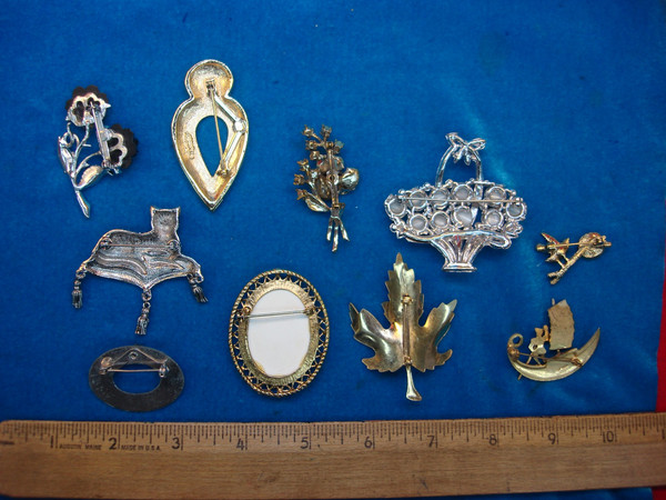Vintage Estate Jewelry Lot of 10 Unique Costume Pins - Assorted Designs