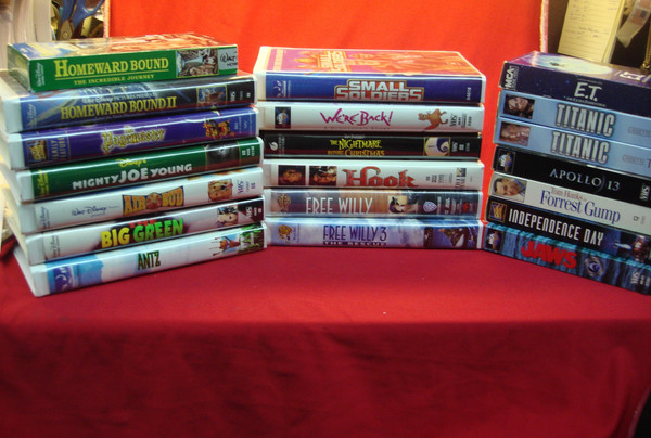 20 Vintage Disney VHS Tapes - Original Packaging, Home Collection