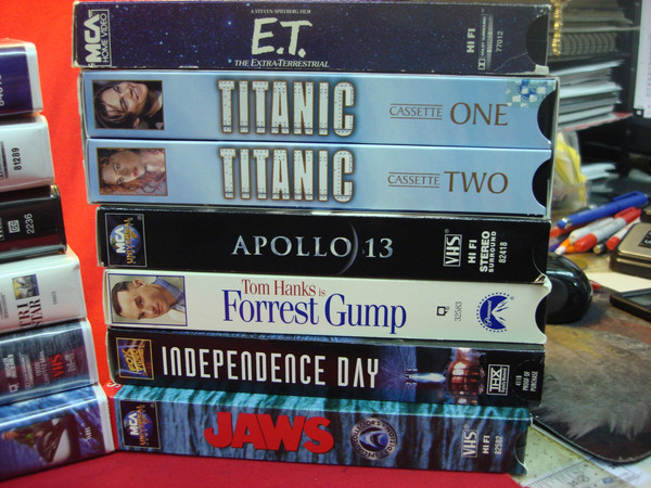 20 Vintage Disney VHS Tapes - Original Packaging, Home Collection
