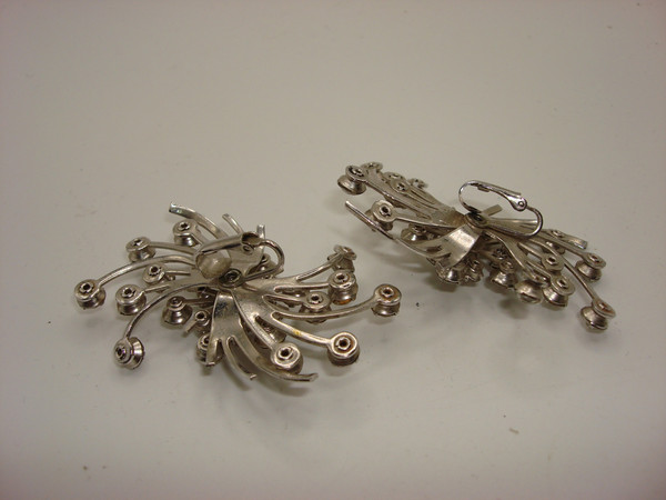 Vintage 1950s Rhinestone Clip-On Earrings - Huge Glamorous Foiled Design
