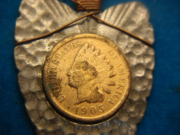 Vintage 1905 Indian Head Cent Arrowhead Pendant Necklace - Silver Chain