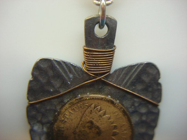 Vintage 1905 Indian Head Cent Arrowhead Pendant Necklace - Silver Chain