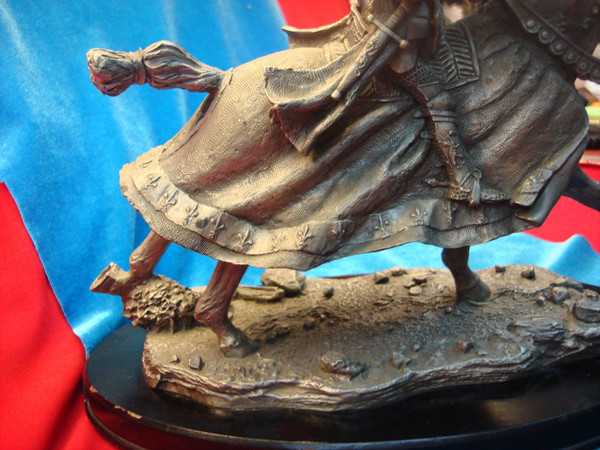Franklin Mint Path to Glory Knight Pewter Figurine (1985) - 15