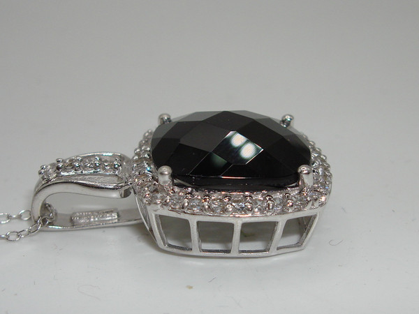 JWBR Sterling Silver Black Onyx & Topaz Pendant Necklace & Ring Set (Size 6.5)