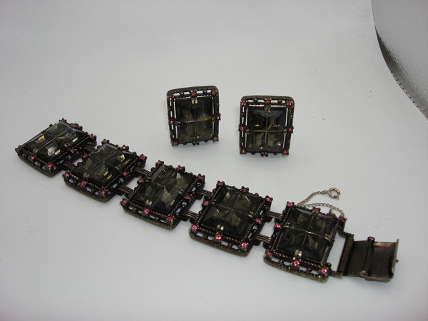 Vintage Sarah Coventry Black & Pink Rhinestone Bracelet & Earrings Set - 1970s