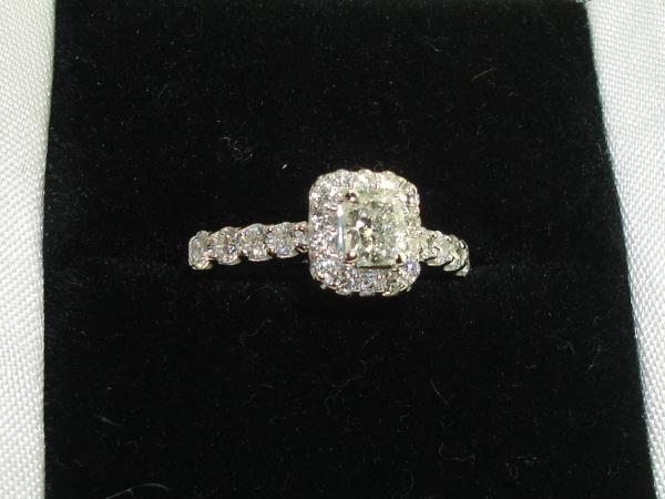 14K White Gold Halo Engagement Ring - 0.5ct Cushion Center Diamond, SI1 Clarity, Approx 1ctw