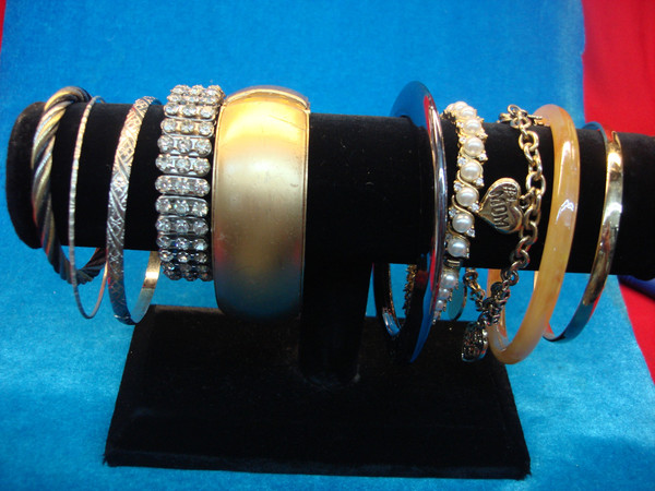 Vintage Estate Bracelet Lot of 10 - Costume Jewelry Mix Styles