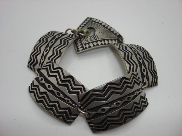 Vintage Alice Seely Pewter Bracelet (2000) - Artisan Crafted, Estate Find