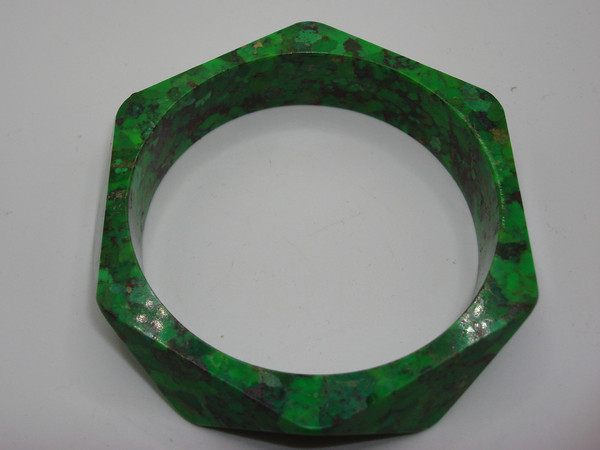 Genuine Malachite Bangle Bracelet - Handcrafted 8 Inch Triangle Design
