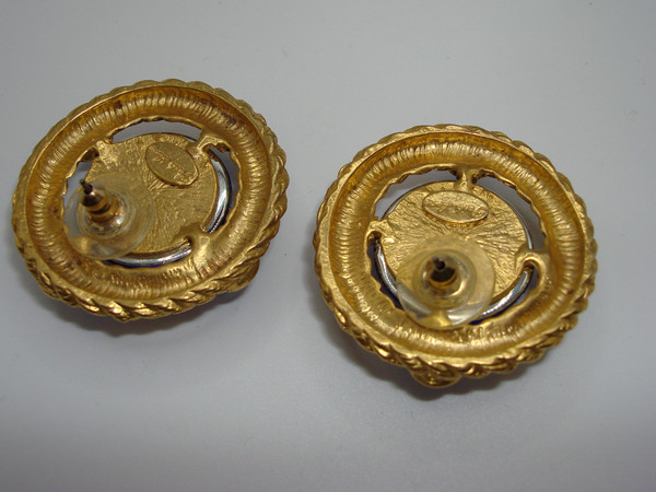 Vintage 1970s Park Lane Gold Tone Blue Glass Cabochon Earrings - Statement Jewelry