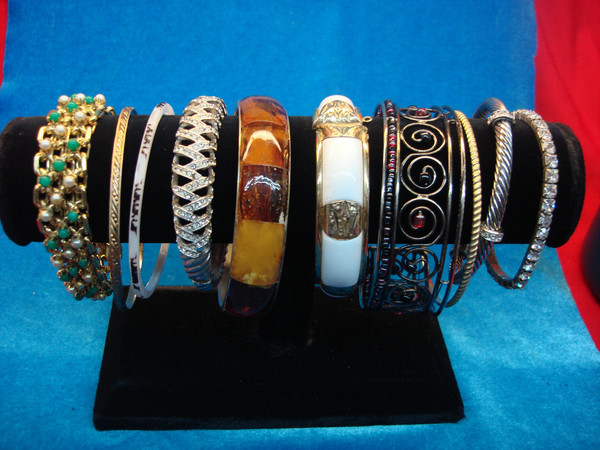 Vintage Estate Jewelry Lot: 10 Unique Costume Bracelets