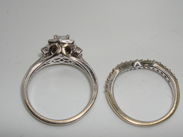 KAY JEWELERS 14K Solid Gold Wedding Ring Set - Princess Cut Diamond Engagement & Matching Band (Size 7.5/6.5)