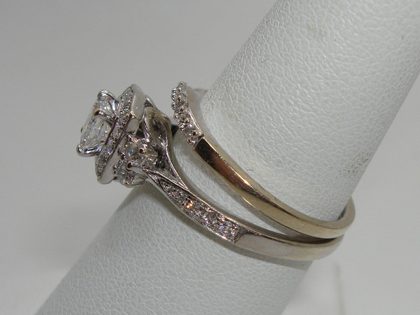 KAY JEWELERS 14K Solid Gold Wedding Ring Set - Princess Cut Diamond Engagement & Matching Band (Size 7.5/6.5)