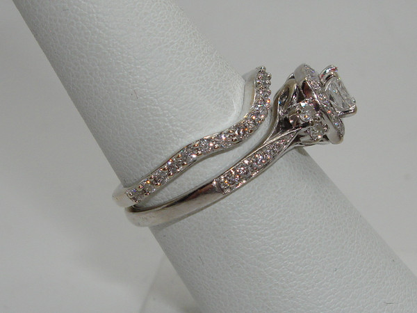 KAY JEWELERS 14K Solid Gold Wedding Ring Set - Princess Cut Diamond Engagement & Matching Band (Size 7.5/6.5)