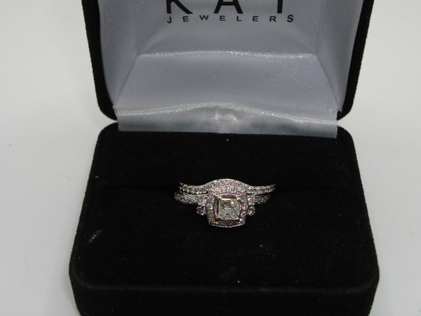 KAY JEWELERS 14K Solid Gold Wedding Ring Set - Princess Cut Diamond Engagement & Matching Band (Size 7.5/6.5)