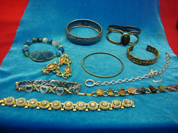 10 Vintage Costume Bracelets - Estate Find Lot #107 | Unique Designs