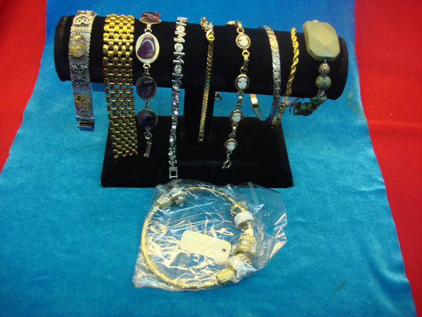 Vintage Estate Bracelet Lot of 10 - Costume Jewelry Collection