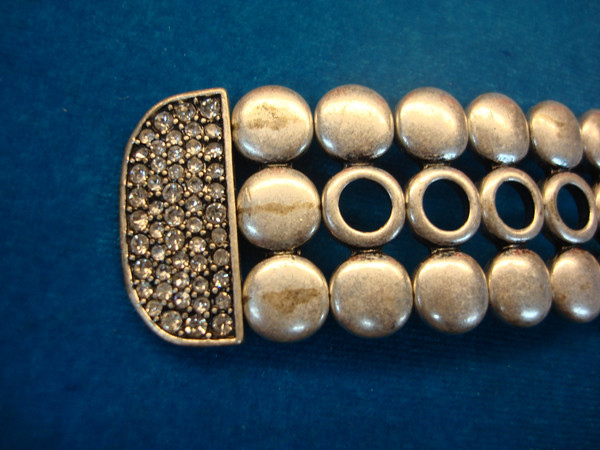 Vintage Chunky Buckle Bracelet - Sparkling Silver Tone Statement Piece