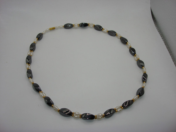 Vintage 1980s Hematite & Freshwater Pearl Necklace - Estate Find