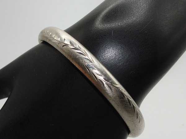 Vintage Signed Carl Art Matte Silver Bangle Bracelet - Hinged & Engraved