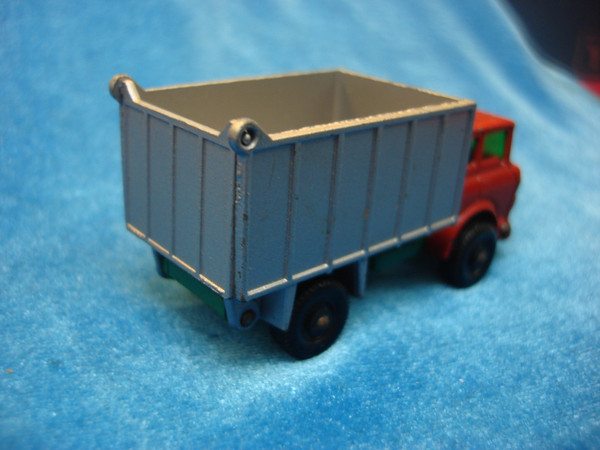 Vintage 1968 Matchbox Lesney No. 26C GMC Tipper Truck - Excellent Condition