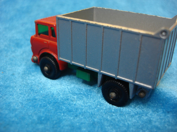 Vintage 1968 Matchbox Lesney No. 26C GMC Tipper Truck - Excellent Condition