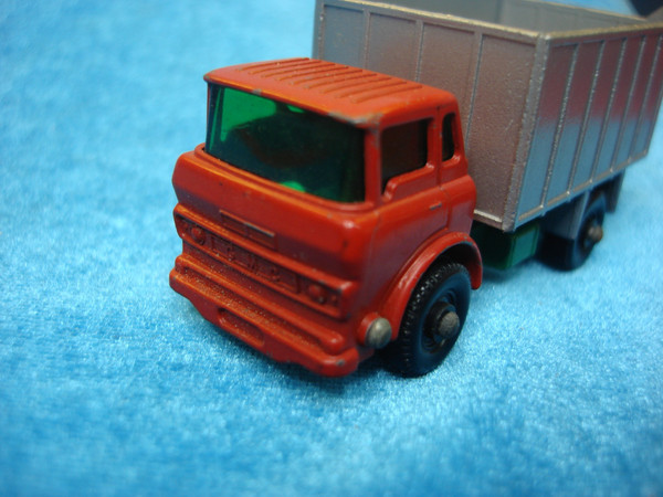 Vintage 1968 Matchbox Lesney No. 26C GMC Tipper Truck - Excellent Condition