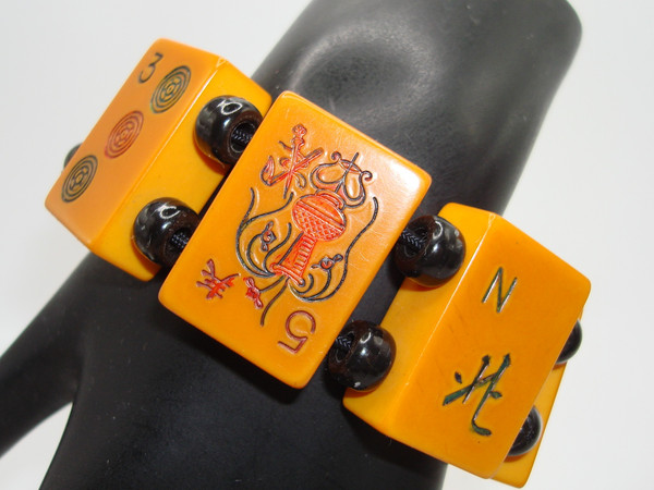 Vintage Butterscotch Bakelite Mah Jong Bracelet - 7 Inch Expandable Estate Find
