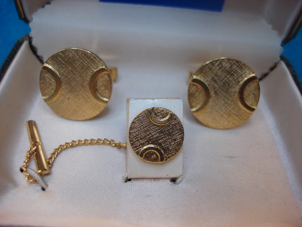 Vintage Gold Tone Mod Design Cufflinks & Tie Tac Set - New In Box