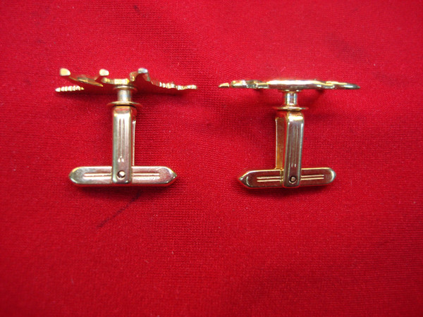 Vintage Hickok Gold Tone Hunting Dog Cufflinks (Long-Haired Pointer) - Excellent Condition