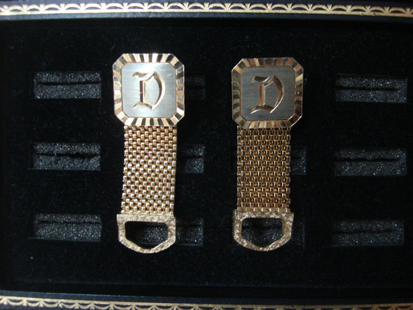 Vintage Gold Tone Wrap-Around Cufflinks with'D' Initial - Unique & Collectible
