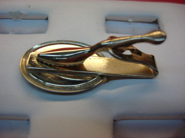 Vintage Bowling Tie Clip - Pre-Owned, Excellent Condition (1 3/4