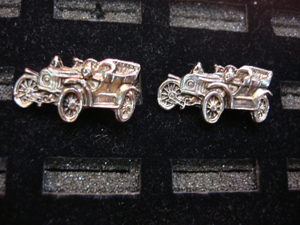 Antique Car Cufflinks - Vintage Miniature Cars (1 1/8 Inch)