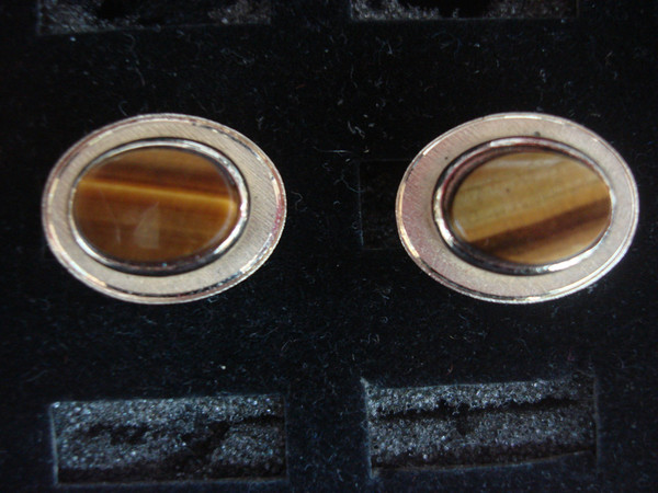 Vintage Dante Gold-Tone Cufflinks with Cat's Eye Stones #38