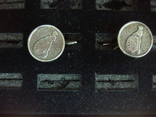 Vintage Silver-Tone High Wheel Bicycle Cufflinks - Unique & Stylish