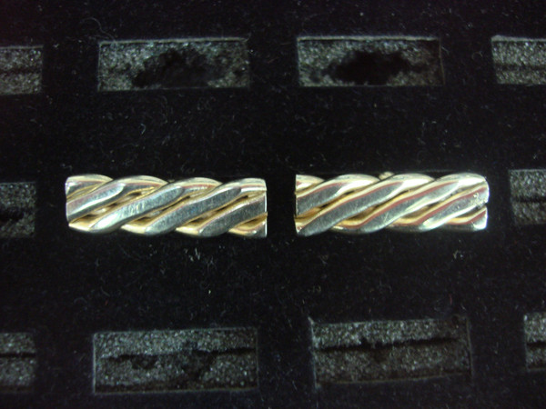 Vintage Gold-Tone Cufflinks (#40) - Elegant & Pre-Owned