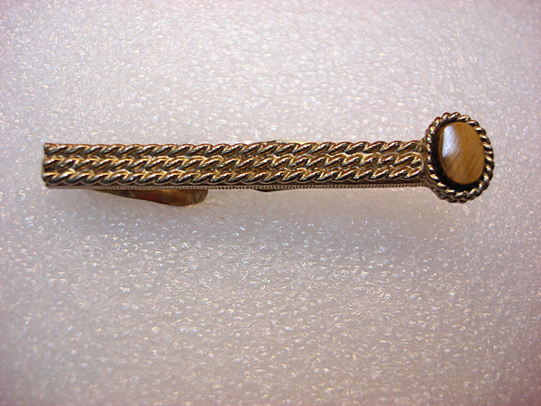 Vintage Gold Tone Tie Clip w/Brown Stone & Intricate Pattern (2 inches)